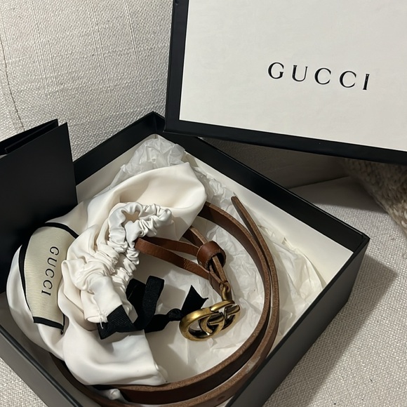 Brown gucci belt excellent condition comes with box dust bag and receipt - Picture 2 of 3
